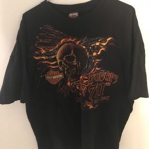 Harley Davidson skull shirt.